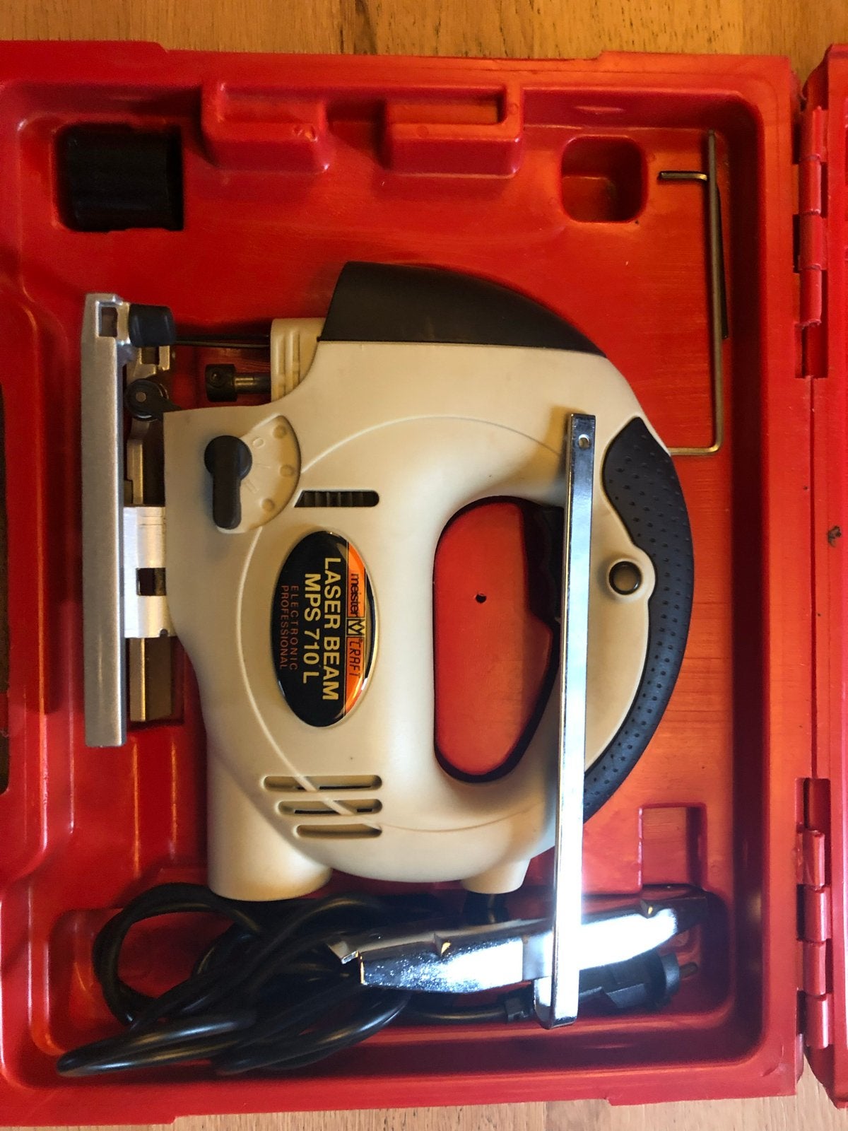 Meister Craft Decoupeerzaag MPS 710 L met Laser Beam, Doe-het-zelf en Verbouw, Ophalen, Gebruikt, Decoupeerzaag, 600 tot 1200 watt