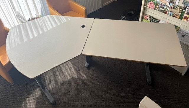 Groot hoekbureau / bureautafel, Huis en Inrichting, Ophalen, Gebruikt, Hoekbureau