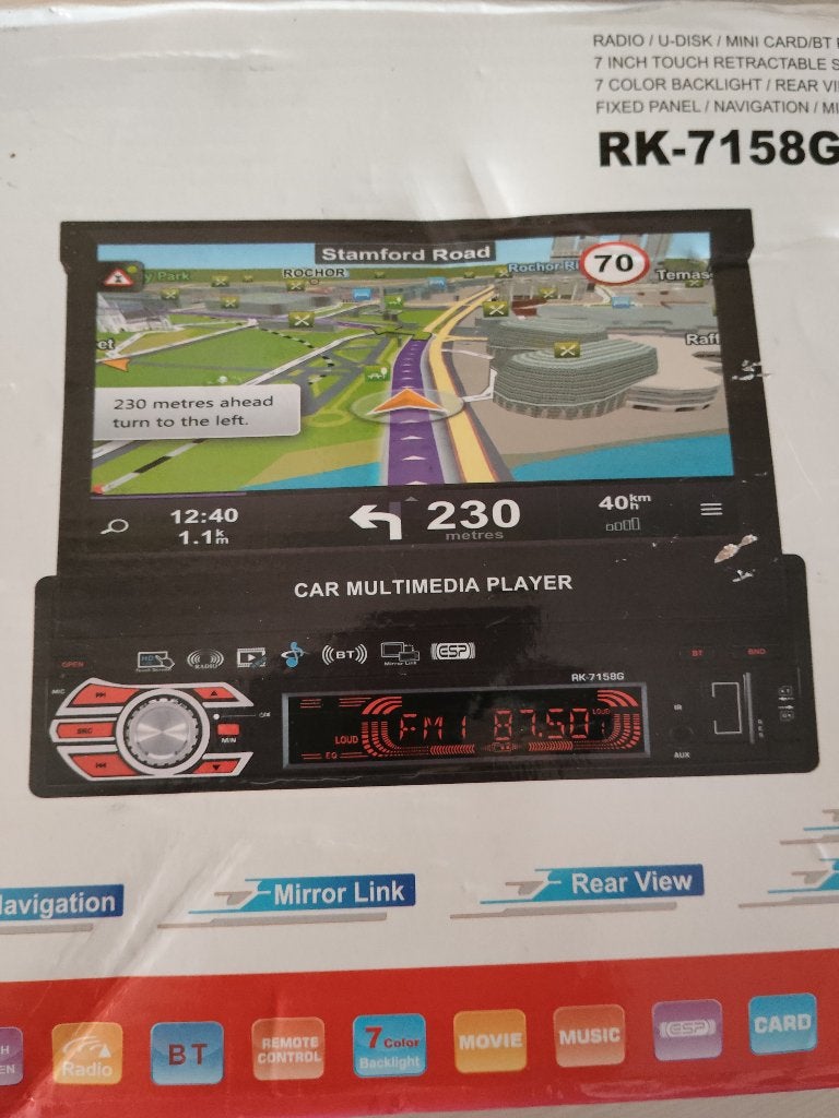 autoradio met klapscherm, Ophalen of Verzenden, Zo goed als nieuw