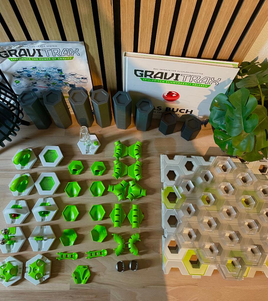 GraviTrax set + uitbreidingen + boek, Kinderen en Baby's, Speelgoed | Educatief en Creatief, Ophalen of Verzenden, Zo goed als nieuw