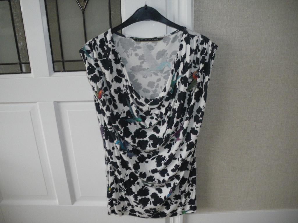 mooi zwart wit zomer shirt merk creme de la creme 38/40, Kleding | Dames, Ophalen of Verzenden, Zo goed als nieuw, Maat 38/40 (M)