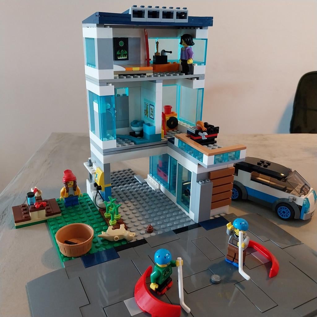 LEGO City 60291 Familiehuis - Compleet en in perfecte staat, Lego, Ophalen of Verzenden, Compleet, Complete set