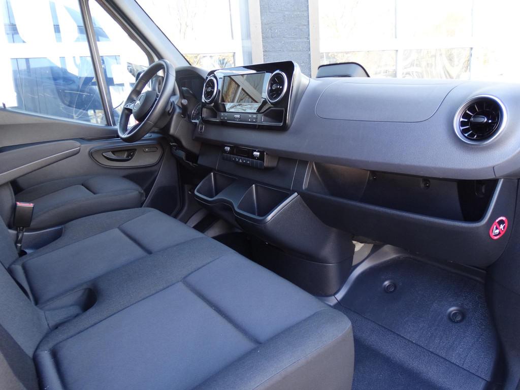 Mercedes-Benz Sprinter 317 1.9 CDI L2H2 Automaat | LED kopla, Automaat, Gebruikt, 4 cilinders, 2000 kg