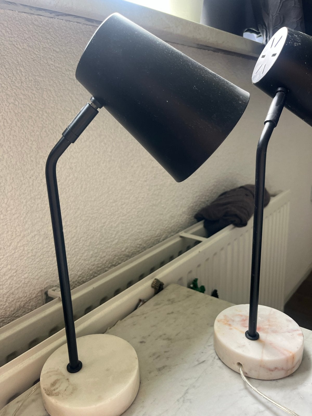 Set van 2 moderne tafellampen, nachtkast lampje, Huis en Inrichting, Lampen | Tafellampen, Ophalen, Overige merken, E14 (klein)