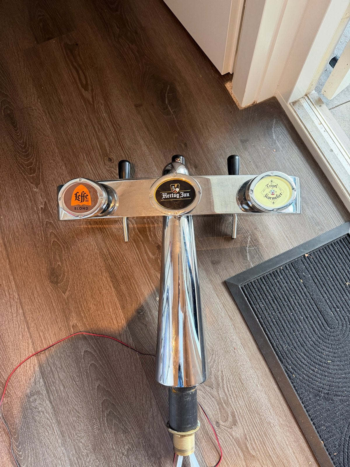 Biertap met 3 kranen - Leffe, Hertog Jan, Tripel Karmeliet, Verzamelen, Ophalen, Gebruikt, Flesje(s), Hertog Jan