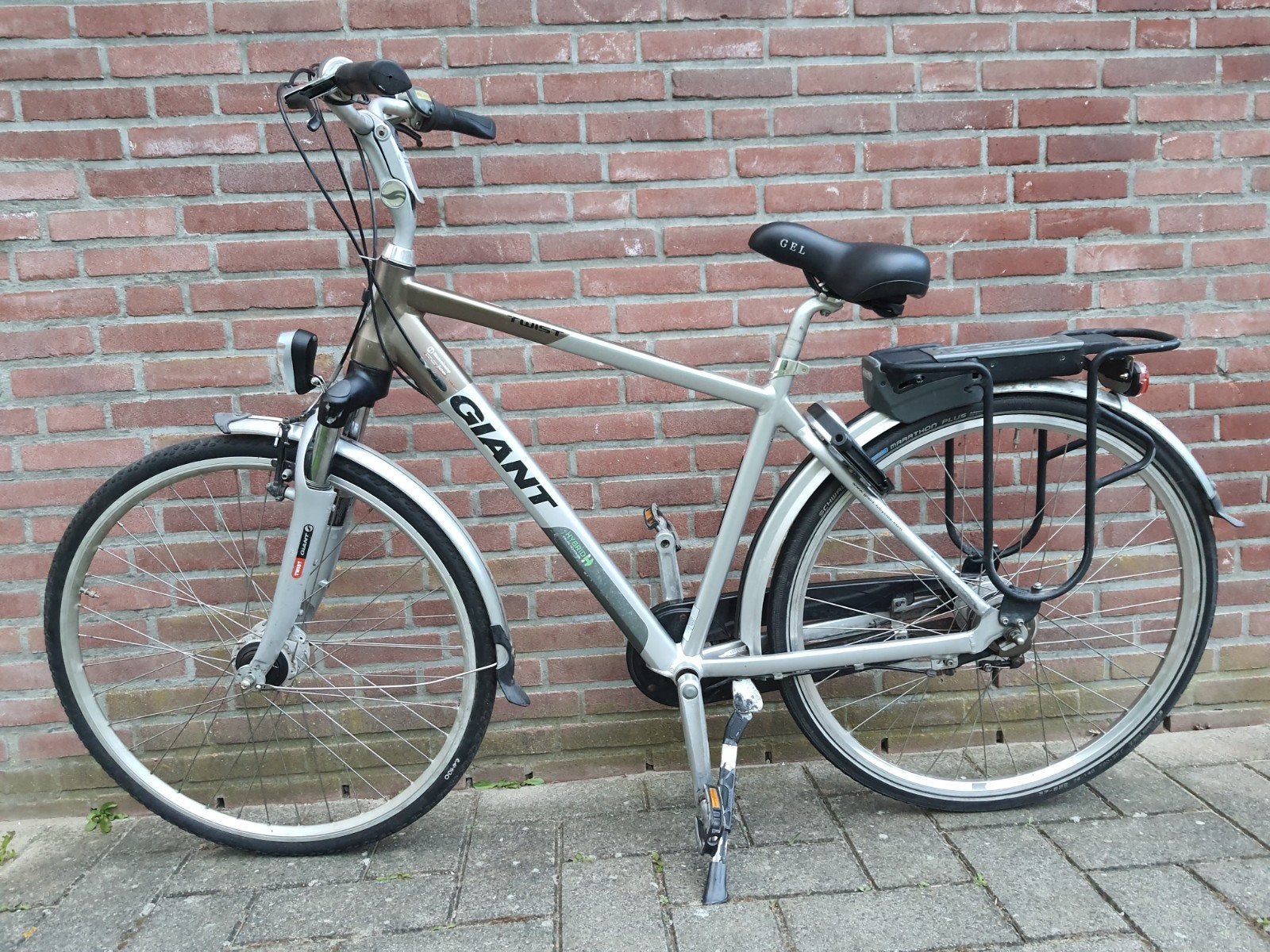 Giant herenfiets, Fietsen en Brommers, Ophalen, Zo goed als nieuw, Giant, Versnellingen