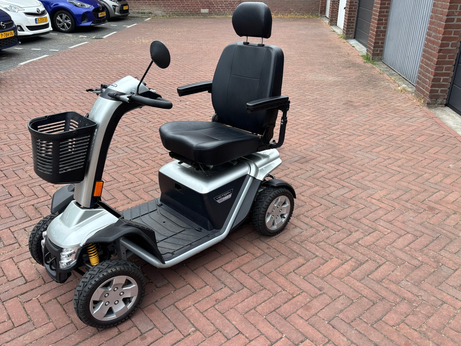 VICTORY XL140S Pride, Ophalen, Zo goed als nieuw, Pride, 16 km/u of meer