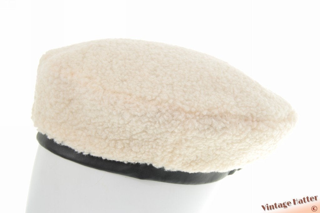 Kangol pluizige baret cremewit 54-58 en 58-62 nieuw, Hoed, Nieuw, Kangol, One size fits all