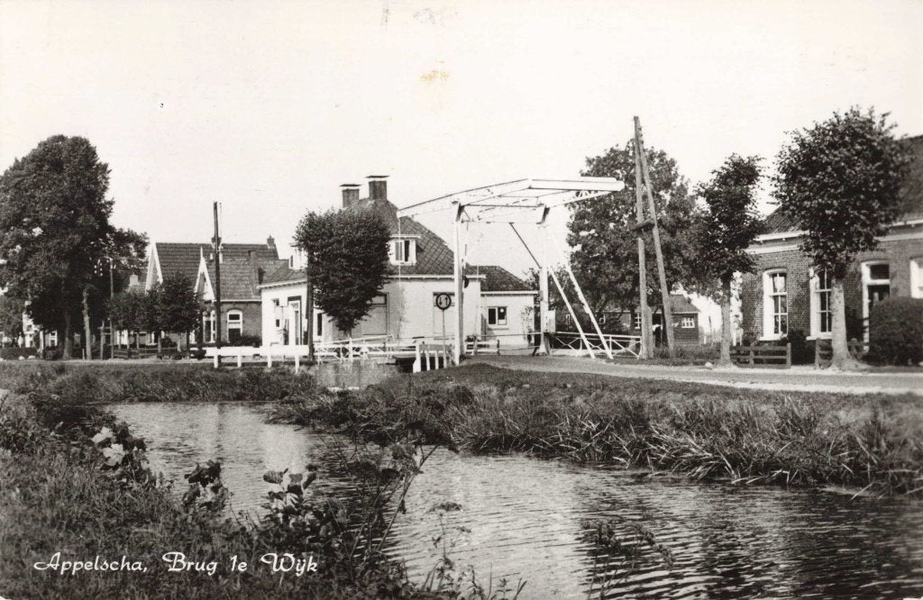 Appelscha Vaart met Brug 1e Wijk L2938, Ophalen, 1960 tot 1980, Gelopen, Friesland
