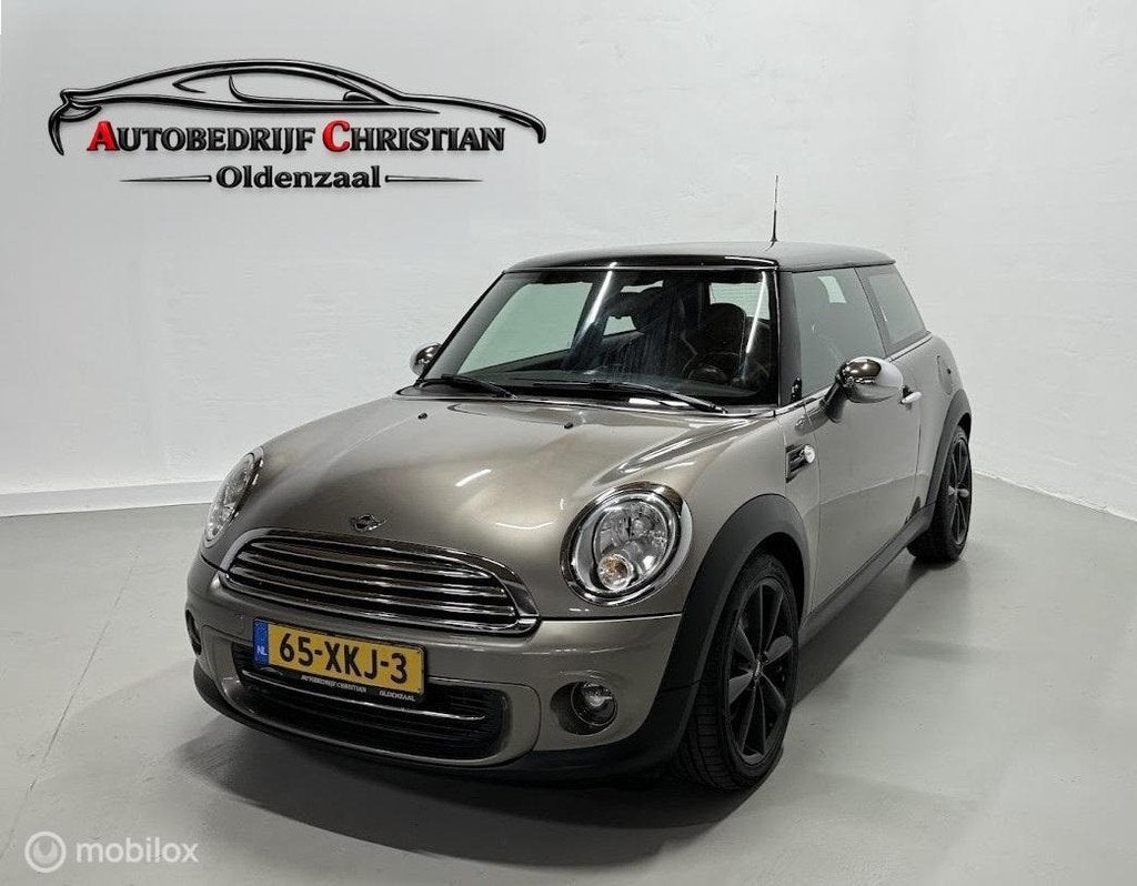 MINI Cooper 1.6 Bns Line | START/STOP | CRUISECONTROL, Voorwielaandrijving, Euro 5, 4 cilinders, 4 stoelen