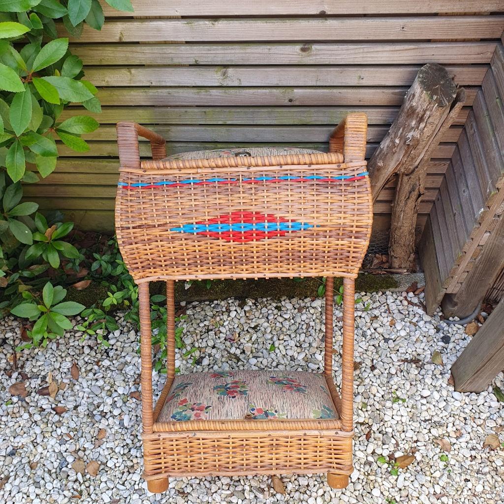 Vintage - Naaimand - Naaikist - Riet/Rotan - Met INHOUD !, Ophalen of Verzenden, Gebruikt, Overige typen