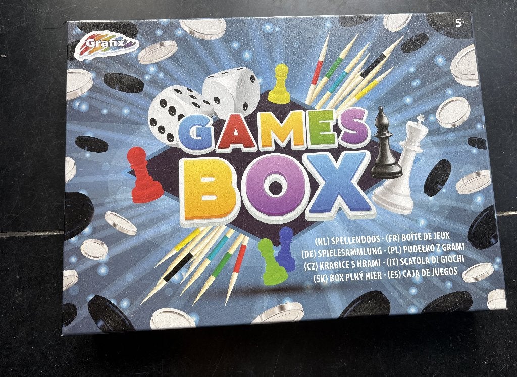 Games Box - Spelletjes, Hobby en Vrije tijd, Gezelschapsspellen | Bordspellen, Ophalen of Verzenden, Zo goed als nieuw, Grafix