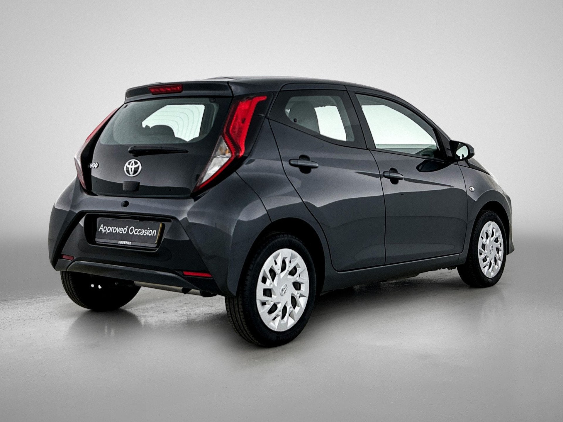 Toyota Aygo 1.0 VVT-i x-play limited | BTW Voertuig | NL dea, Auto's, Voorwielaandrijving, Stof, Gebruikt, 4 stoelen