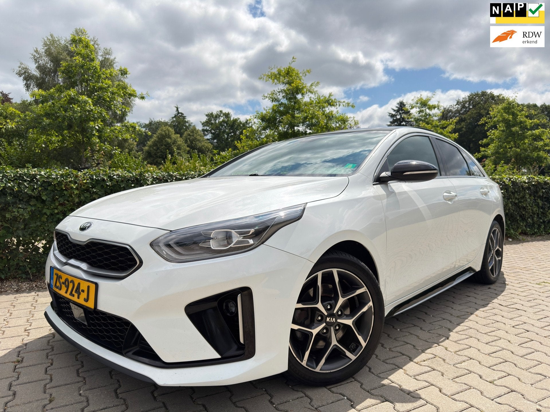 Kia ProCeed 1.4 T-GDI GT-Line 140PK , 6-Bak , Panodak , Clim