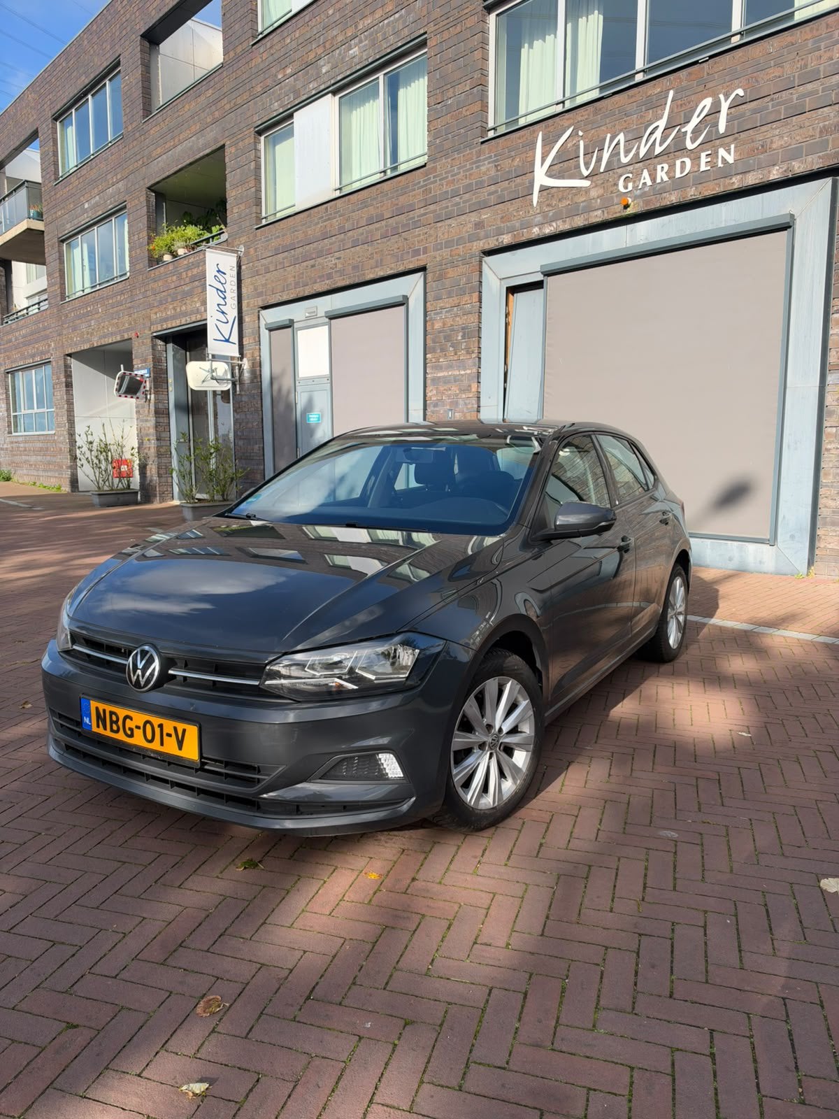 Volkswagen Polo 1.0 TSI 95pk 2021 Grijs, Voorwielaandrijving, 1063 kg, Handgeschakeld, 19 km/l
