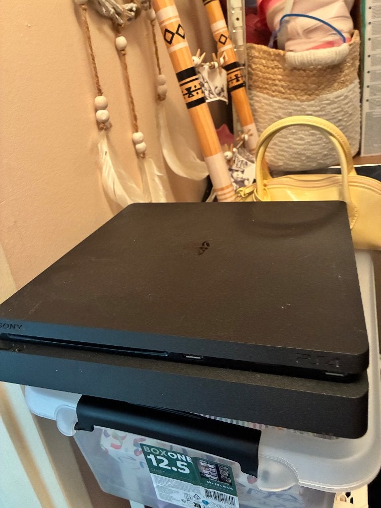 Playstation 4, Ophalen, Gebruikt, Zonder controller, Slim