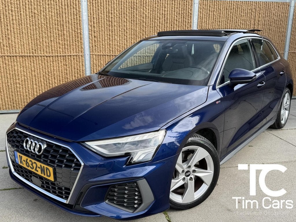 Audi A3 Sportback 30 TFSI S edition S-line Automaat | Panora, Auto's, Audi, Gebruikt, Euro 6, Blauw, Origineel Nederlands