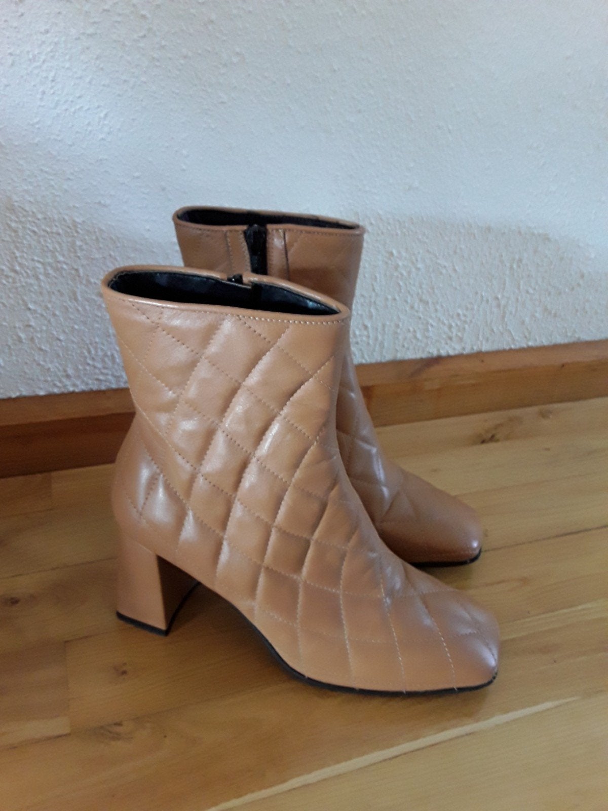 Camelkleurige Roberto d'Angelo laarsjes mt 37, Kleding | Dames, Bruin, Lage of Enkellaarzen, Ophalen of Verzenden, Roberto d'Angelo