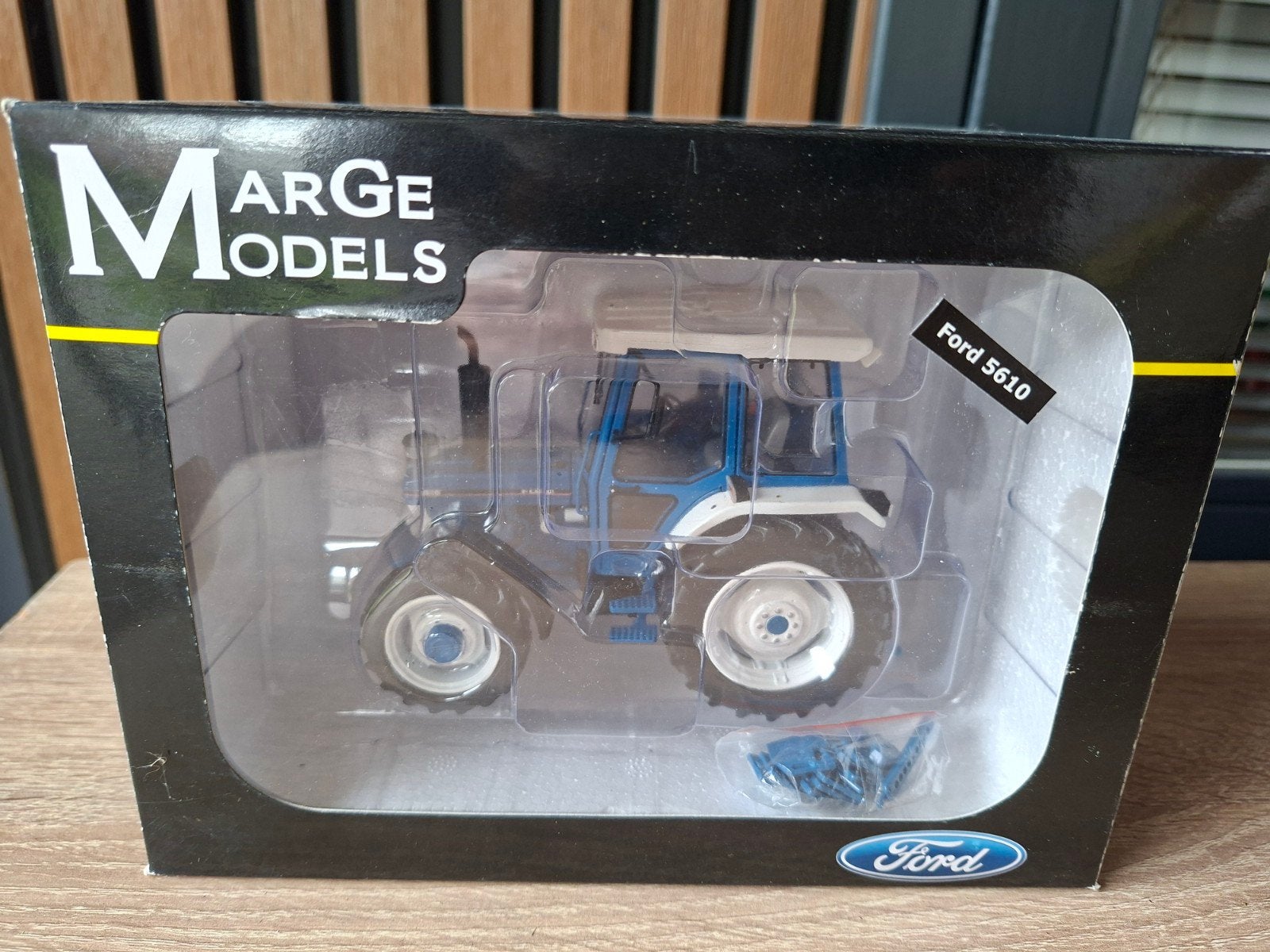 Ford 5610 tractor Gen 2, 4WD schaalmodel, Ophalen of Verzenden, Nieuw, Overige typen, Overige merken