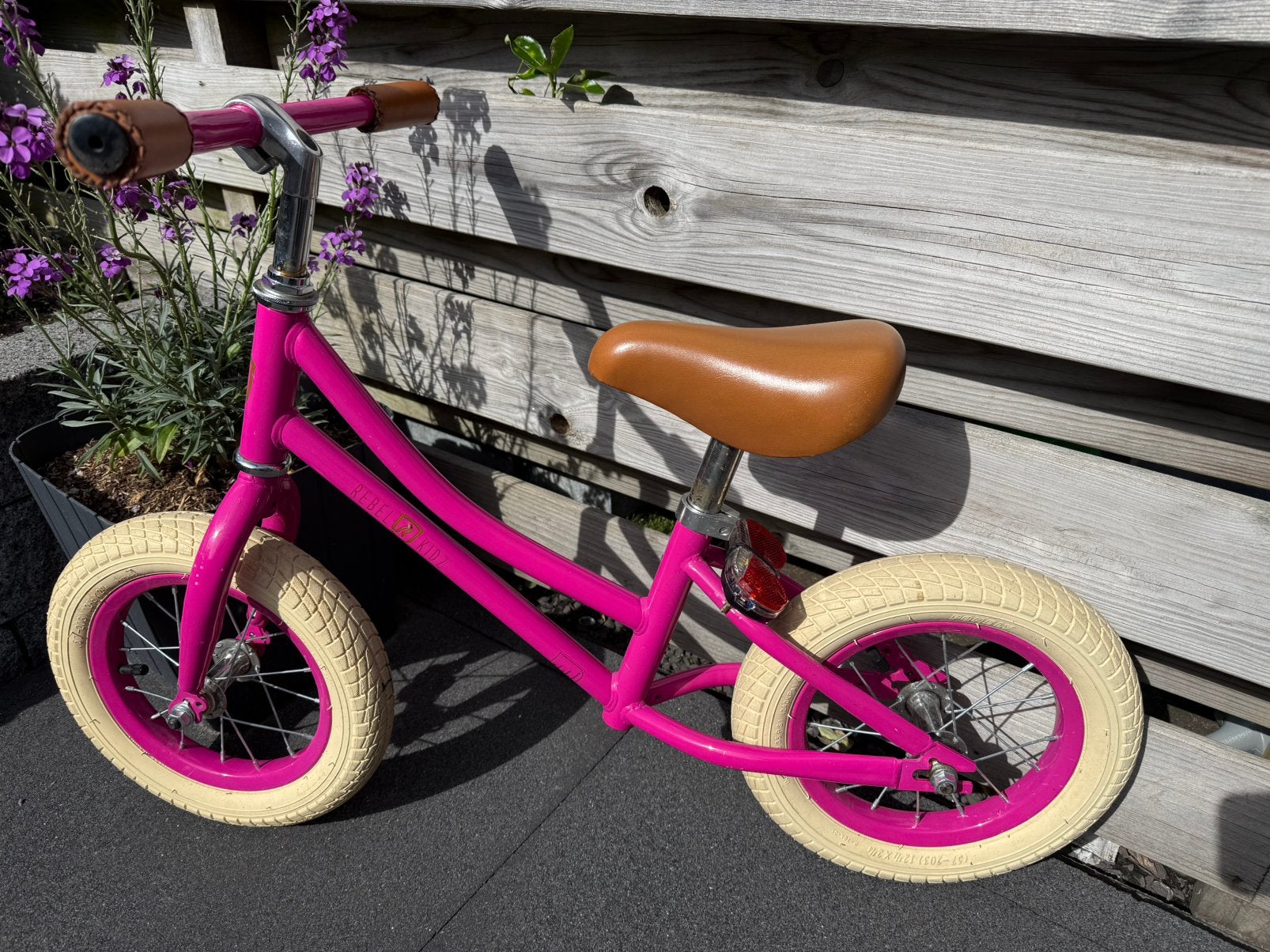 Rebel Kidz loopfiets, Ophalen, Zo goed als nieuw, Minder dan 16 inch