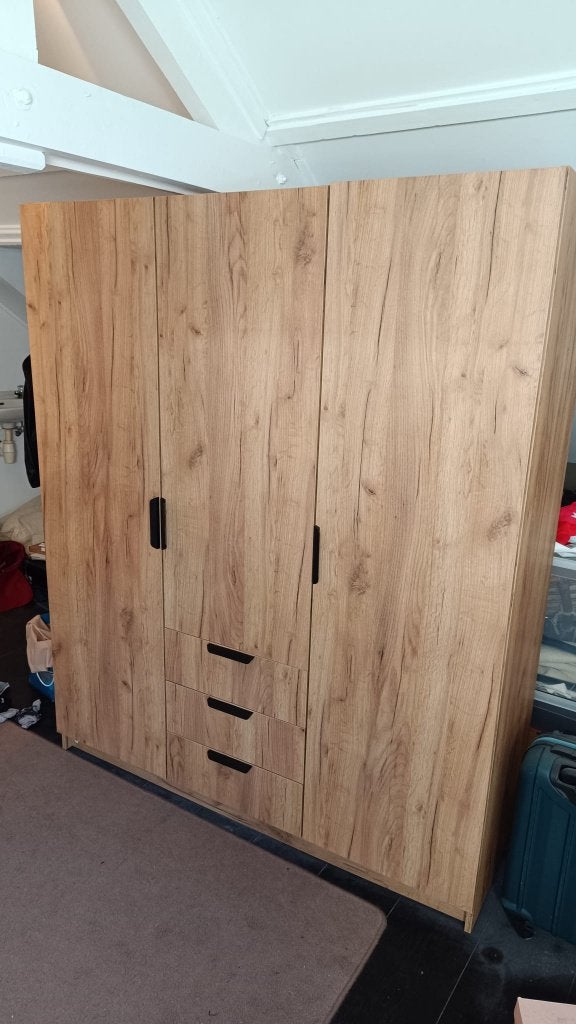 Kledingkast eiken kleur Jysk, Overige materialen, Gebruikt, 100 tot 150 cm, 150 tot 200 cm