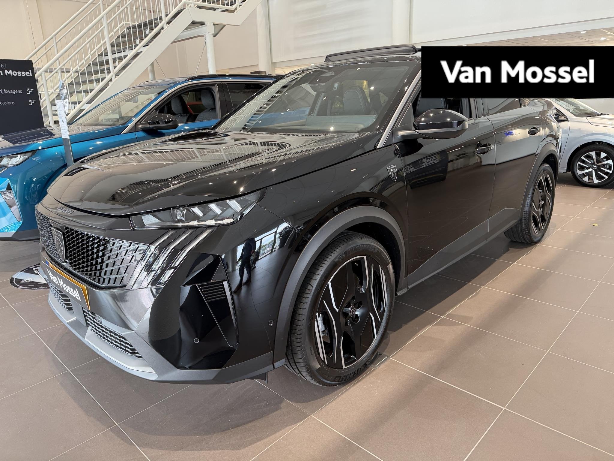 Peugeot 3008 1.6 plug-in Hybrid 225 GT Exclusive | Panoramda, Auto's, 4 cilinders, Zwart, Bedrijf, Hybride Elektrisch/Benzine
