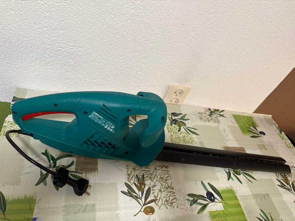 Bosch AHS 480-16 elektrische heggenschaar, Tuin en Terras, Heggenscharen, Ophalen of Verzenden, Gebruikt, Elektrisch