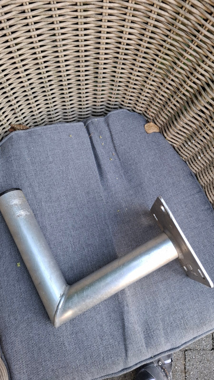 Muurbeugel voor schotel, Ophalen, Overige merken
