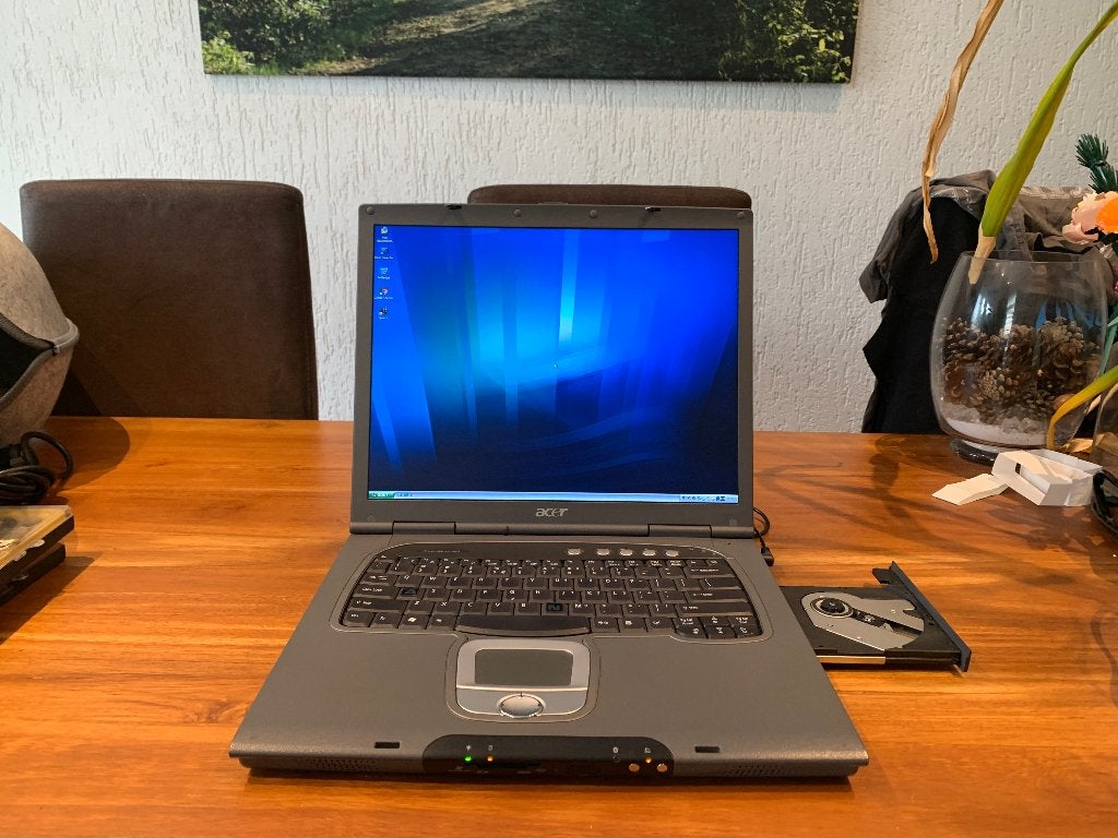 Nette 15 inch Acer Windows XP laptop. Pentium M. Retro, Gebruikt, HDD, Minder dan 4 GB, Minder dan 2 Ghz