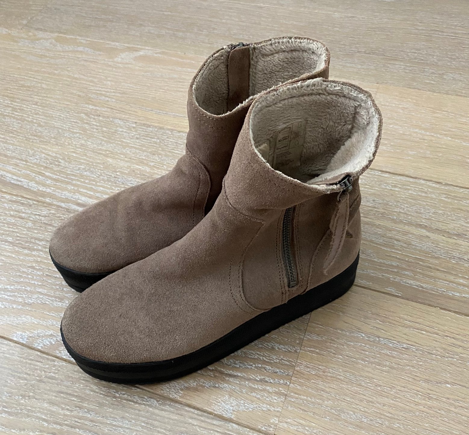 H&M boots, laarzen beige-zand leer maat 40, nieuw, H&M, Beige, Lage of Enkellaarzen, Nieuw