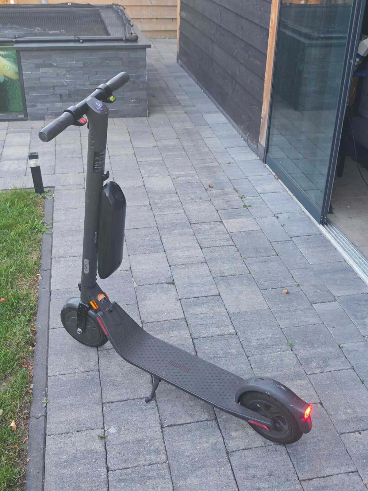 Segway ninebot, Fietsen en Brommers, Steps, Elektrische step (E-scooter), Ophalen of Verzenden
