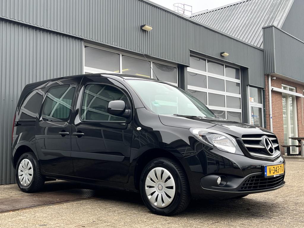 Mercedes-Benz Citan 111 CDI BlueEFFICIENCY 110pk Airco Cruis, Auto's, Voorwielaandrijving, Stof, Gebruikt, 4 cilinders
