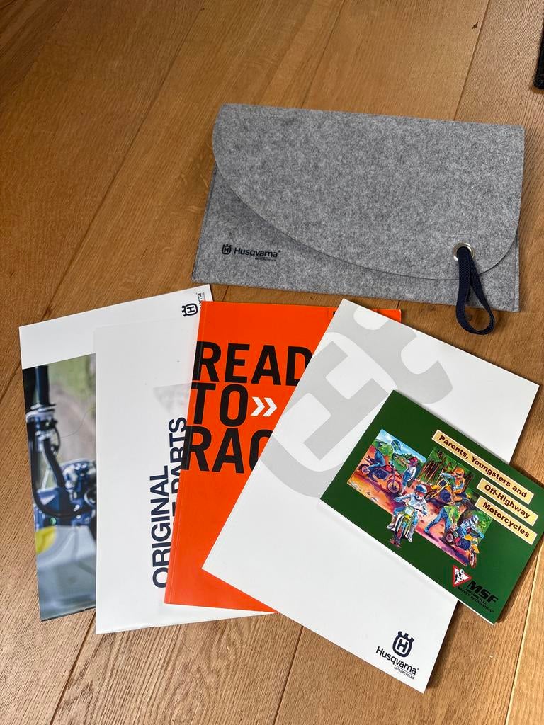 Husqvarna KTM school/verzamel set, Ophalen of Verzenden