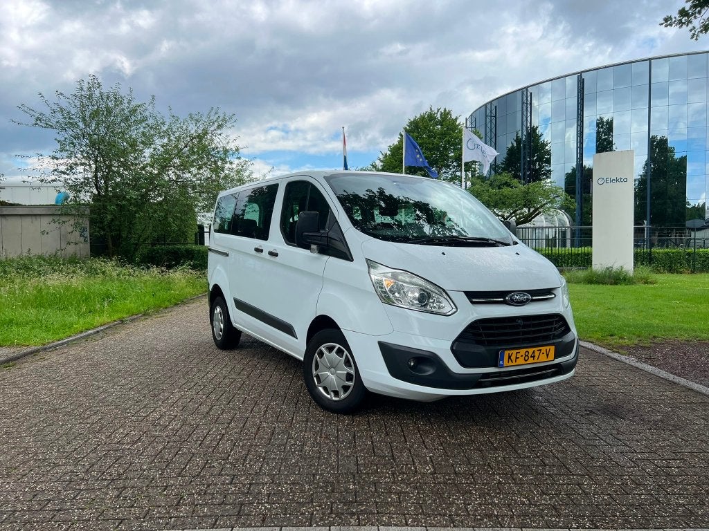 Ford Transit Custom Kombi 9 Persoons | 2016 | BTW |Airco|PDC, Auto's, Voorwielaandrijving, Stof, 1995 cc, Zwart