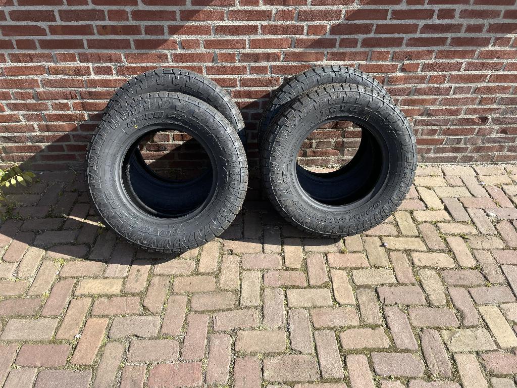 toyo banden all road 225/70 R16, Ophalen, 16 inch, Nieuw, All Season