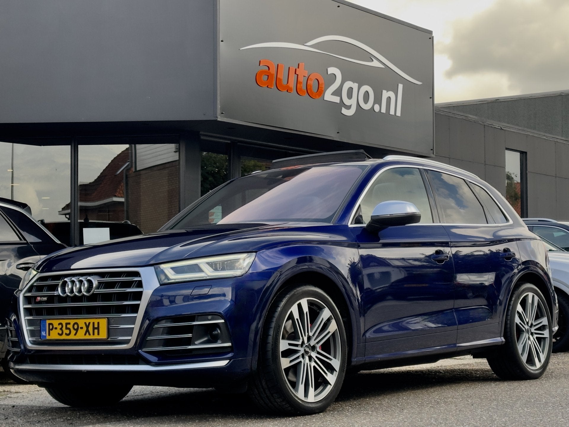 Audi SQ5 AUT8 QUATTRO PRO-LINE PLUS PANODAK DESIGNO-LEDER NA, Auto's, Automaat, Dealer onderhouden, Gebruikt, Euro 6