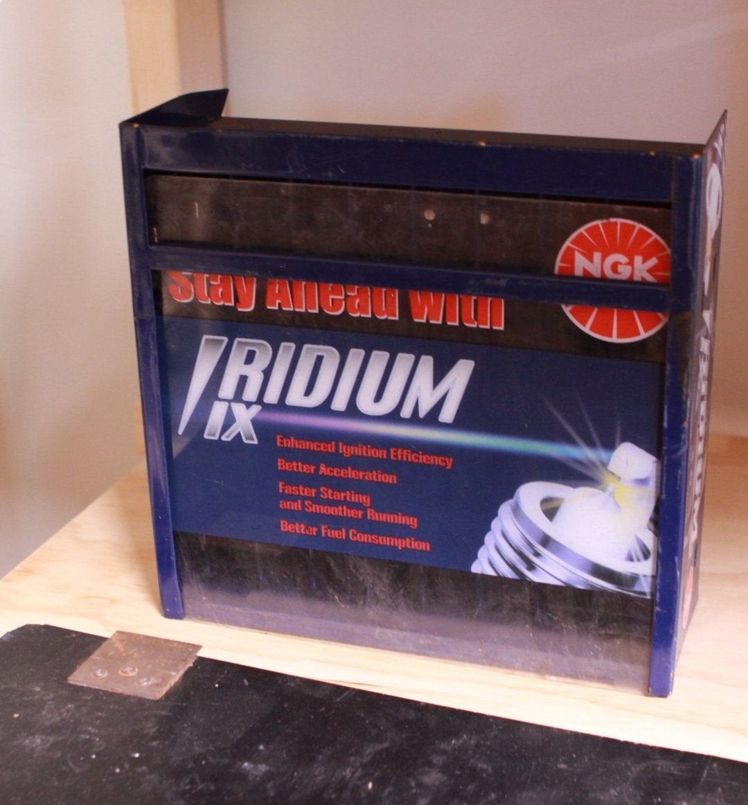 display voor NGK Iridium IX bougies, Ophalen, Gebruikt, -, -