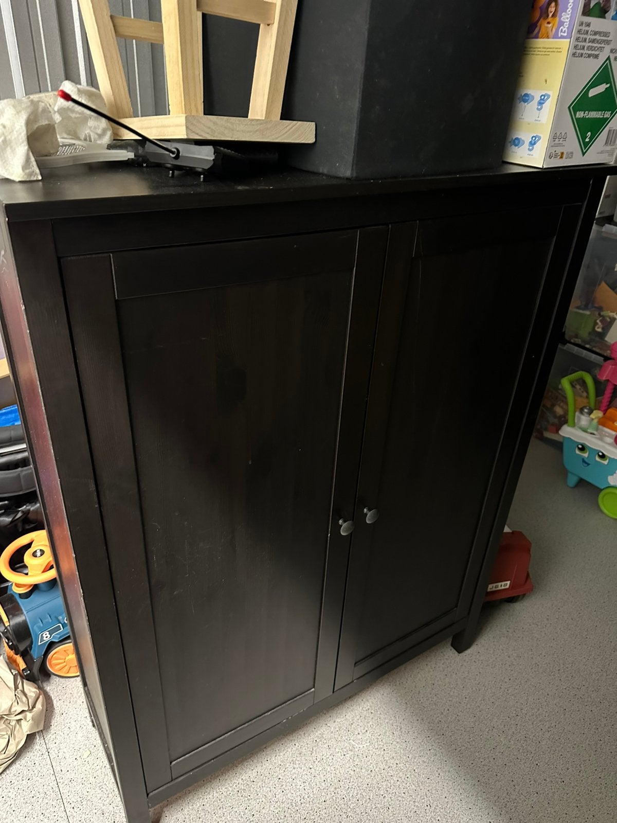 Hemnes ikea kast met 2 deuren, Ophalen, Zo goed als nieuw, 25 tot 50 cm, 50 tot 100 cm