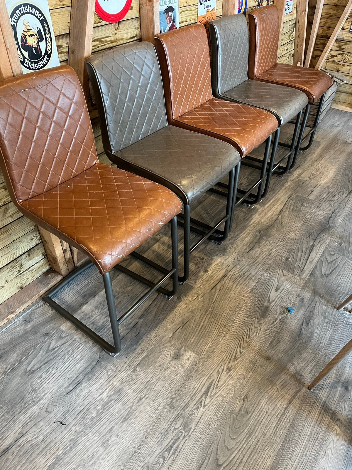 Set van 5 barkrukken, Ophalen, Leer, 90 cm of meer, Gebruikt