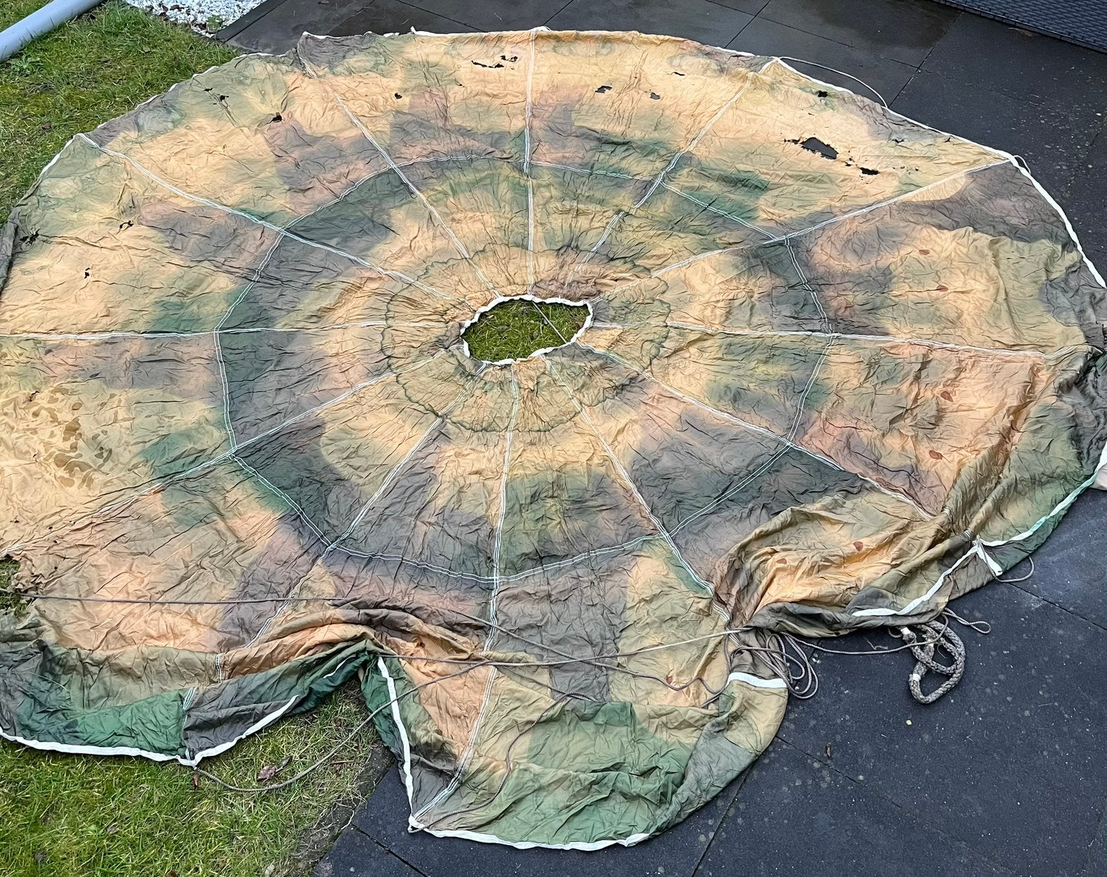 Luftwaffe Lastenfallschirm / parachute met tas, Ophalen of Verzenden