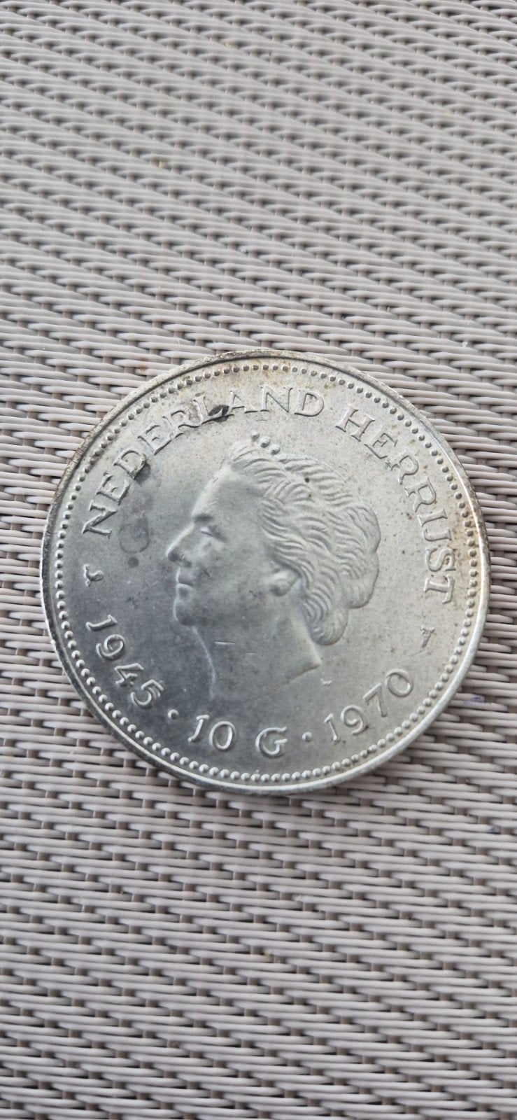 Herdenkingsmunt 1945-1970 Nederland Herrijst 10 Gulden, Postzegels en Munten, Munten | Nederland, Ophalen of Verzenden