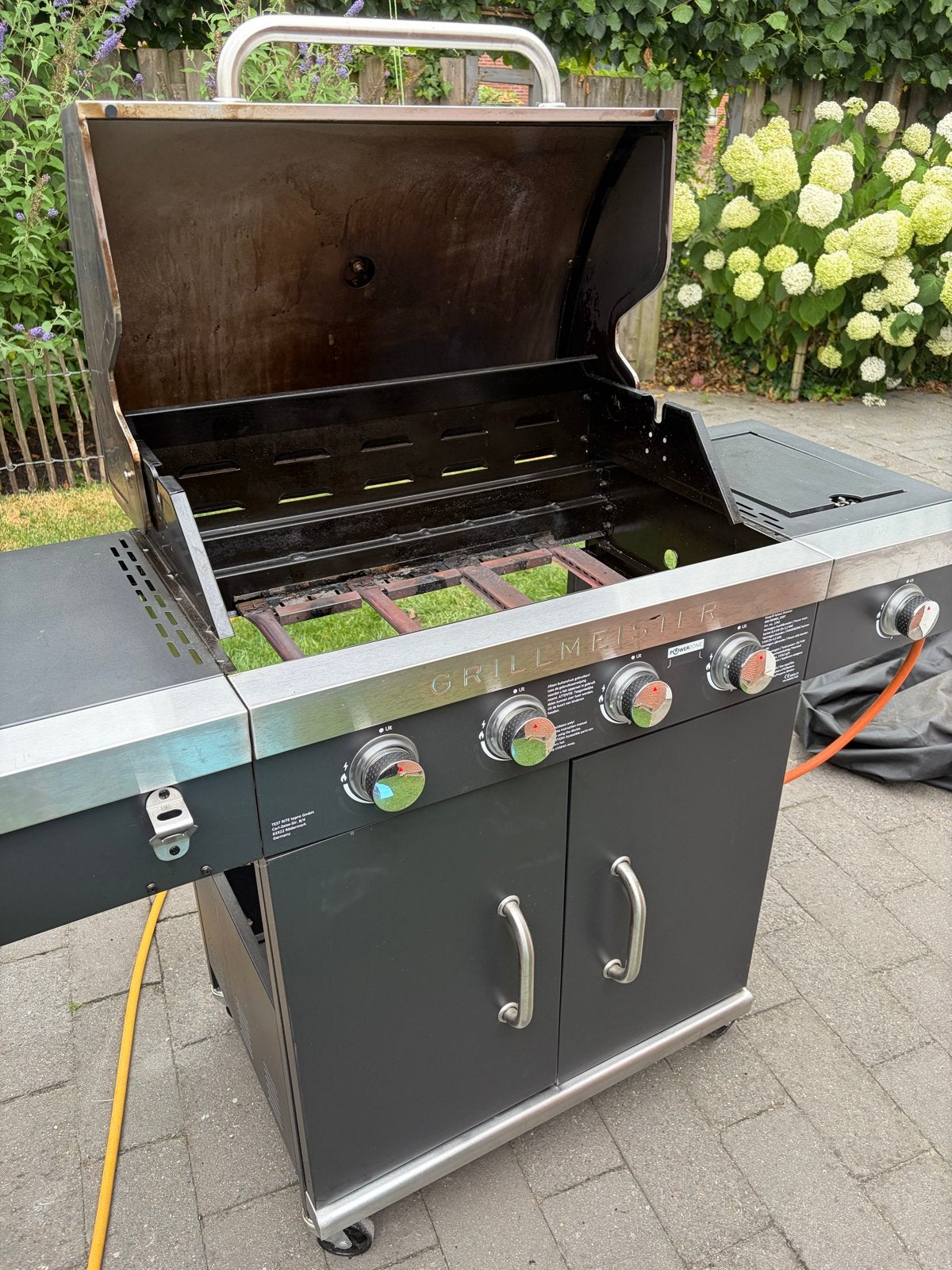 Grillmeister BBQ, Tuin en Terras, Ophalen, Zo goed als nieuw