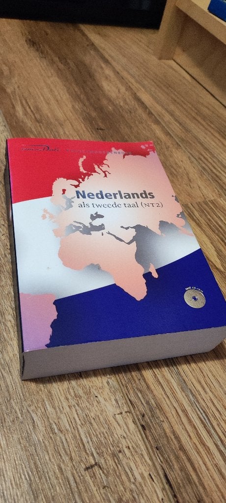 NT2,Van Dale, woordenboek, Nederlands als tweede taal, Boeken, Ophalen, Alpha, Zo goed als nieuw