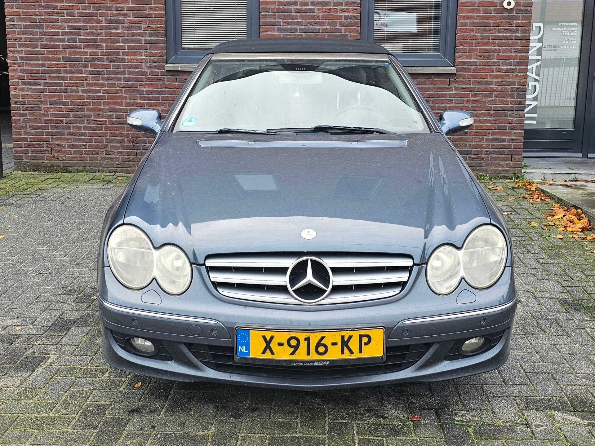 Mercedes-Benz CLK-klasse Cabrio 280 Elegance / LPG / Export, Auto's, Achterwielaandrijving, Gebruikt, Cabriolet, Bedrijf