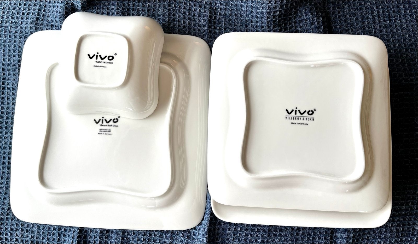 VIVO,  Villeroy & Boch vierkante borden en schaaltje, Vivo, Ophalen of Verzenden, Zo goed als nieuw, Bord(en)