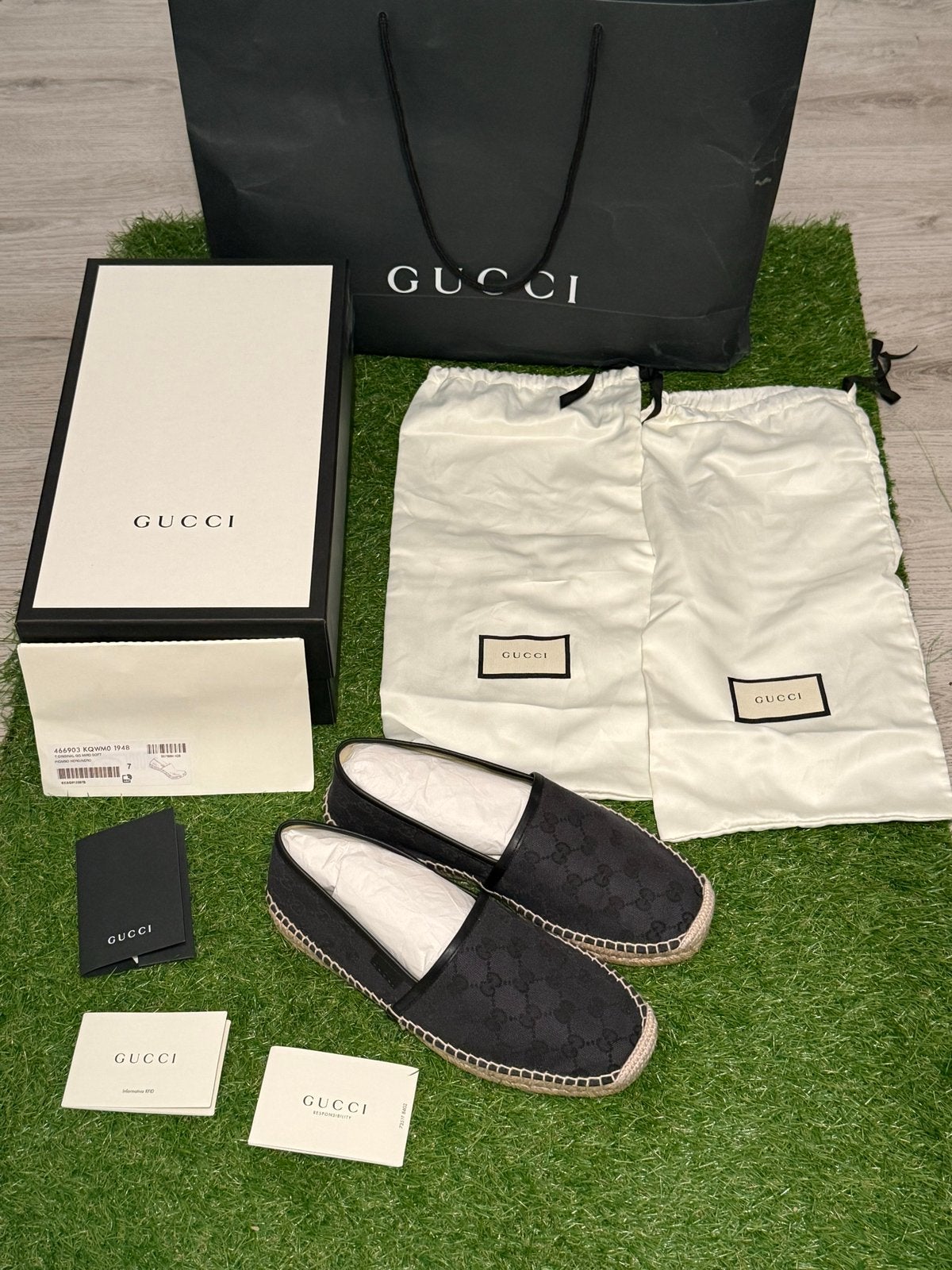 Gucci Espadrilles Navy Blue - maat 40,5 - Zo goed als nieuw, Kleding | Heren, Blauw, Ophalen of Verzenden, Zo goed als nieuw, Espadrilles of Moccasins