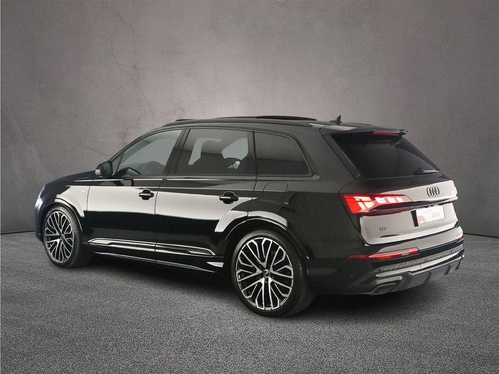 Audi Q7 60 TFSI e quattro Pro Line S Competition | 4-Wiel |, Auto's, Audi, Automaat, Lichtsensor, 77 km/l, Gebruikt
