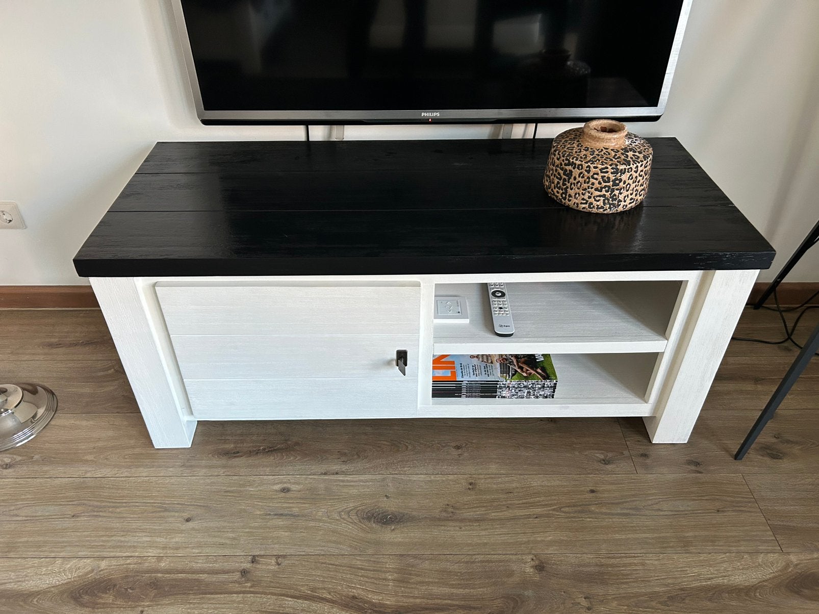 Eettafel salontafel en tv meubel hout, Ophalen