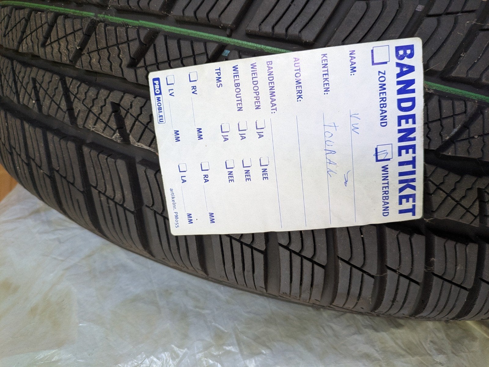 Barum Polaris 5 winterbanden set  205/60 R16 (4 stuks), Gebruikt, 16 inch, Band(en), Personenwagen