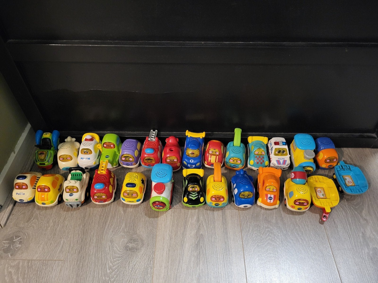 Grote bak met Toet Toet Auto's en diverse speelsets, Ophalen, Gebruikt